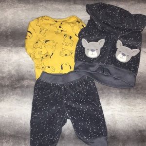 3 piece boys puppy dog set.